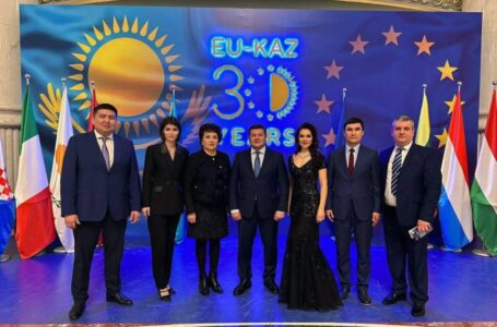 Казахстан и Европейский союз отметили 30-летие дипломатических отношений: в Астане состоялся Гала-концерт