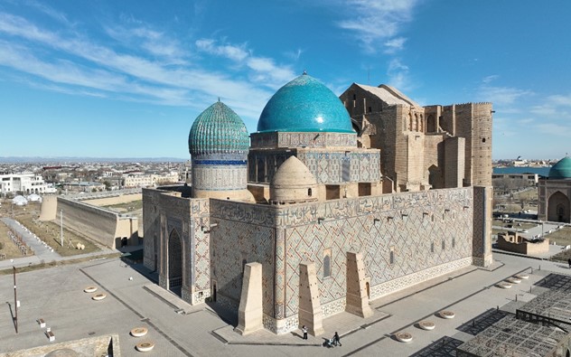 Достарымен жас ресейлік аналардың қатысуымен порно көріңіз