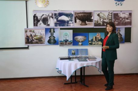 The exhibition “Returned sculpture” continues in the city schools