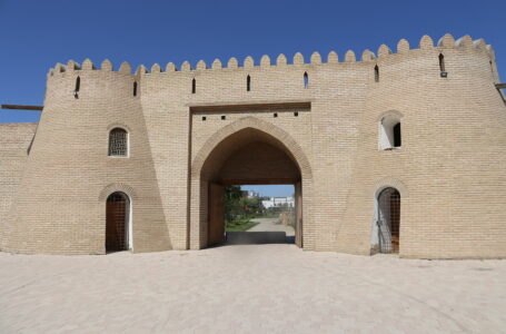 The gate Darbaza, 19th century