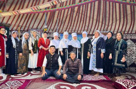 День национальной одежды