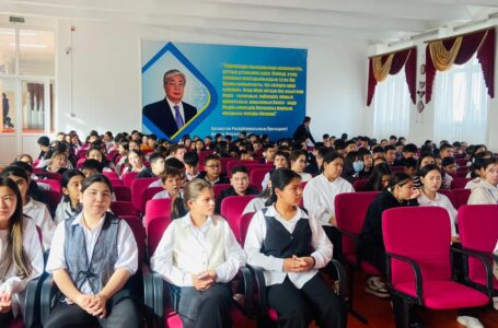 КӨШПЕЛІ КӨРМЕ ЖӘНЕ ТАҒЫЛЫМДЫ ДӘРІС