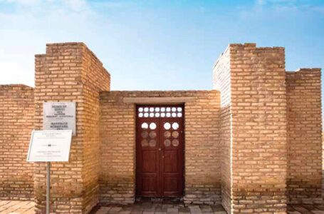 Түркістан — Есім хан тұсында Қазақ хандығының астанасы болған