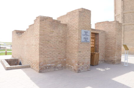 ЕСІМ ХАН КЕСЕНЕСІ, ХVІІ ғ.