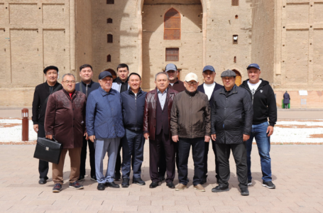 ТАҒЫЛЫМДЫ ДӨҢГЕЛЕК ҮСТЕЛ ӨТТІ